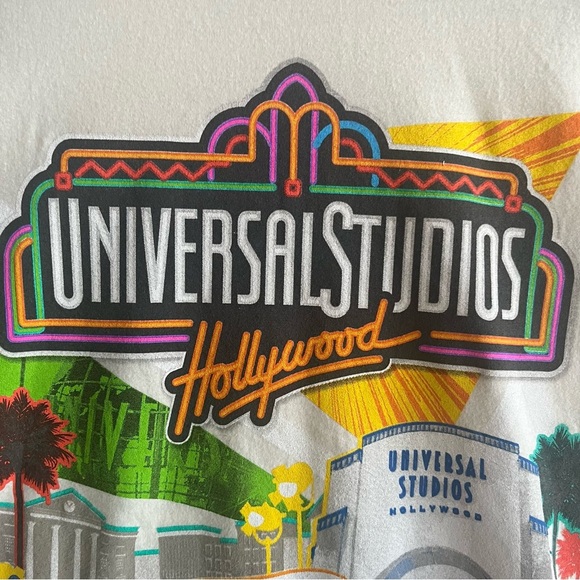 Universal Studios Graphic‎ Print Tshirt Size M - Picture 6 of 10